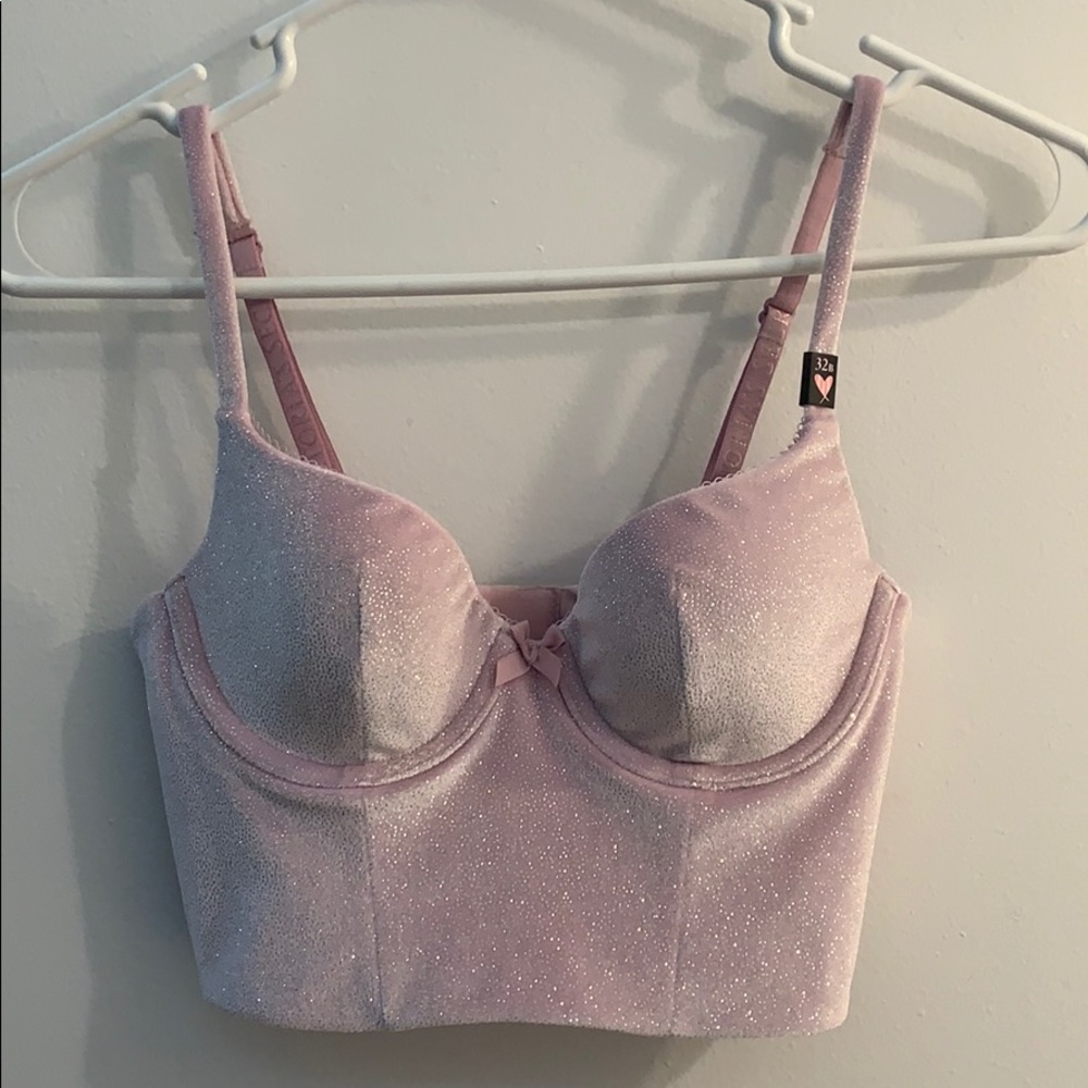 SOLD ❗️“Long Line Demi Bra Victoria’s Secret 32B”